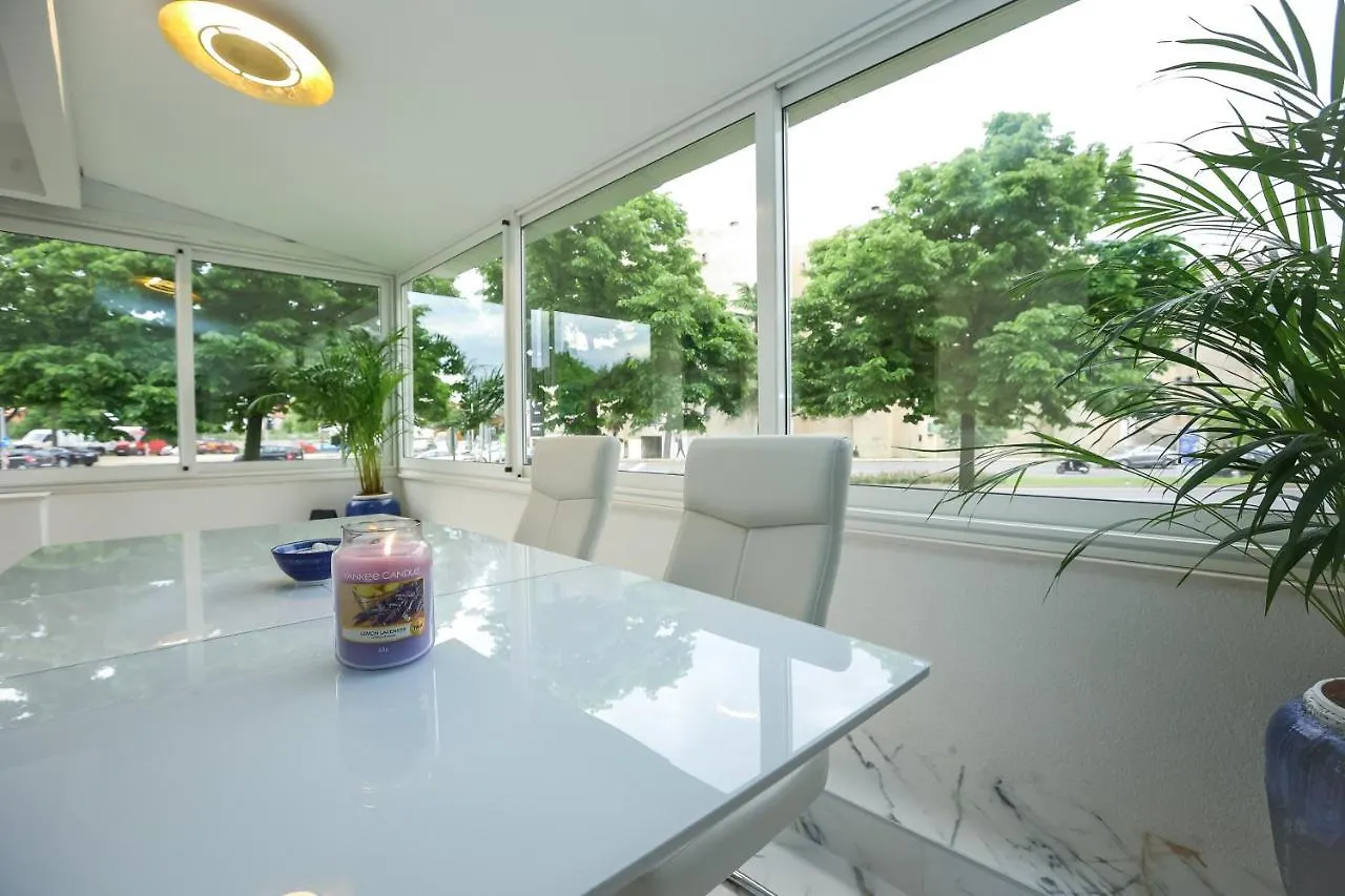 Luxury Apartment Amore In Mare Zadar 0*,
